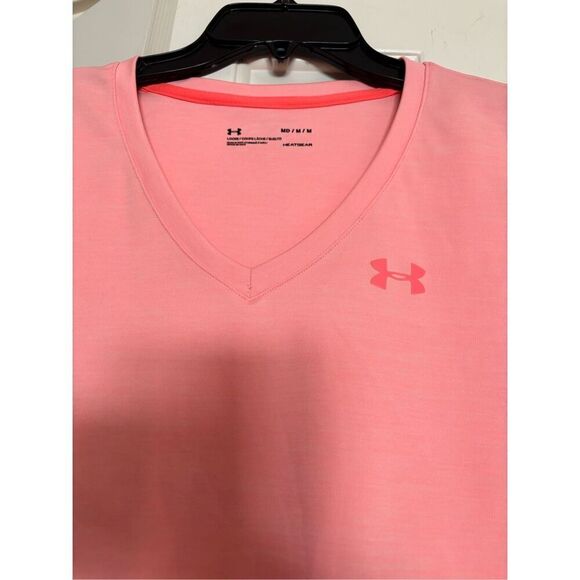 Under Armour Heatgear Vneck Tee - Picture 2 of 4
